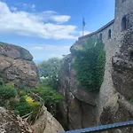 Spilaio At Meteora بيت ضيافة 3*