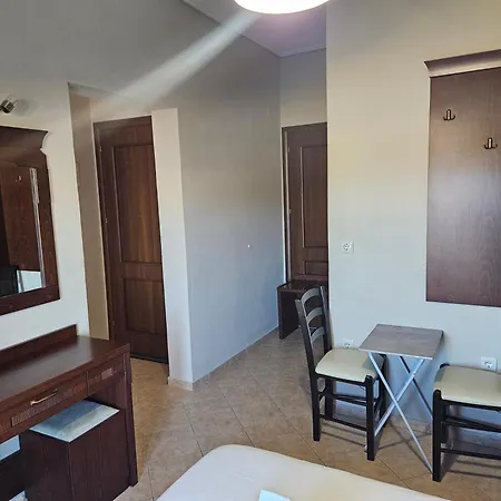 Spilaio At Meteora 招待所