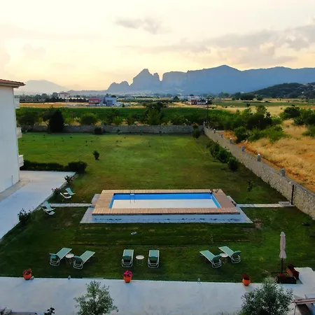 Spilaio At Meteora 3* 卡兰巴卡