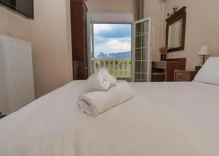 Spilaio At Meteora Πανσιόν