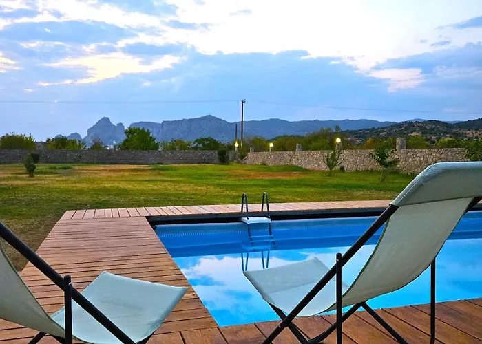 Spilaio At Meteora ゲストハウス カランバカ